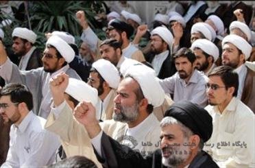 تجمع طلاب حوزه های علمیه تهران دراعتراض به کشتارشیعیان پاکستان آغاز شد