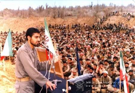 سردار سرلشگر حاج قاسم سلیمانی در قلب نیروهای ولایی جای دارد + آلبوم عکس